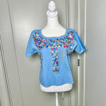 Load image into Gallery viewer, CROPPED PUEBLA BLOUSE - SKY BLUE WITH PNK/BLU
