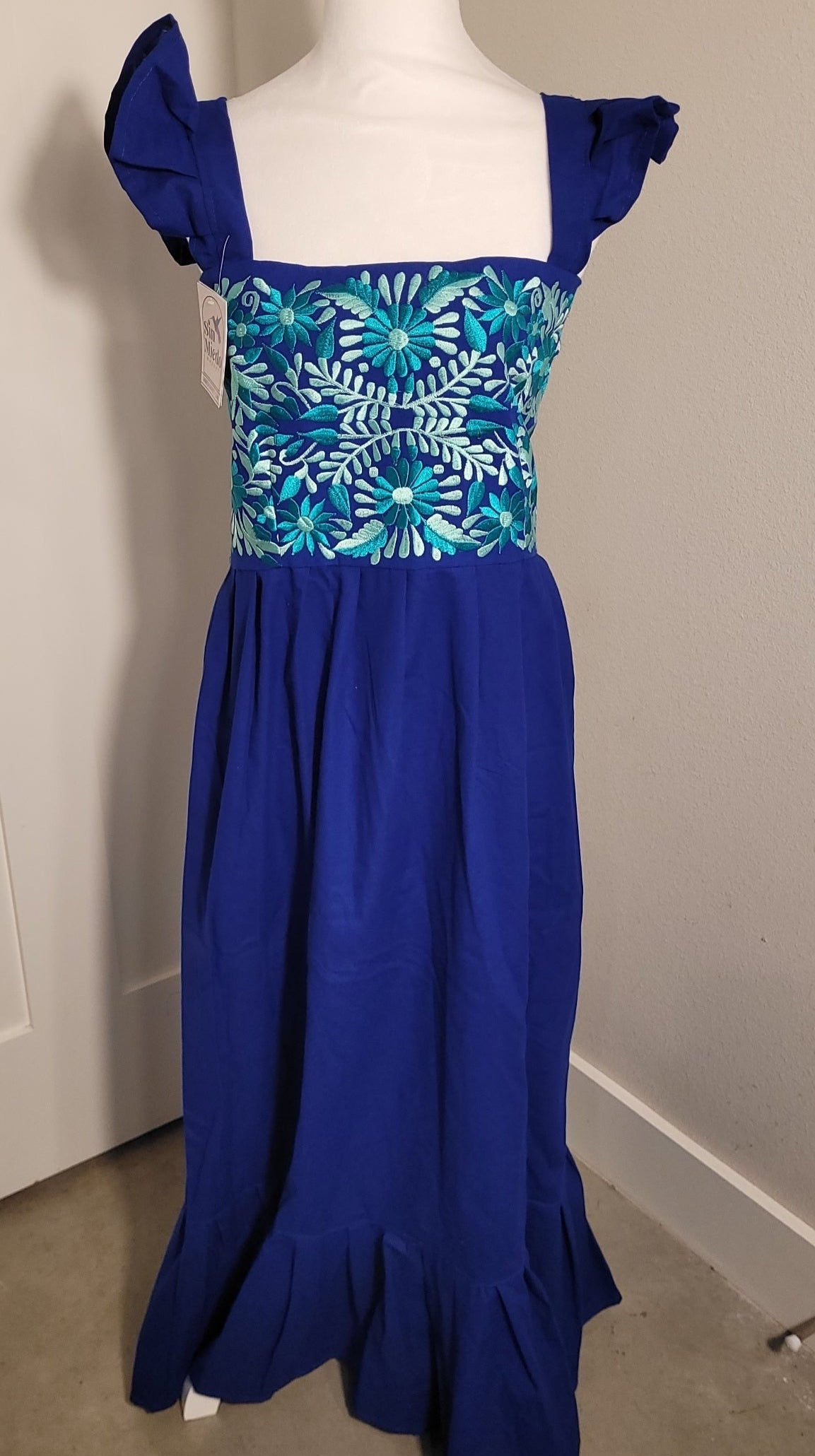 DAISY DRESS -MEXICAN EMBROIDERED DRESS -BLUE W/BLUE FLOWERS LARGE DAISY DRESS -MEXICAN EMBROIDERED DRESS -BLUE W/BLUE FLOWERS LARGE