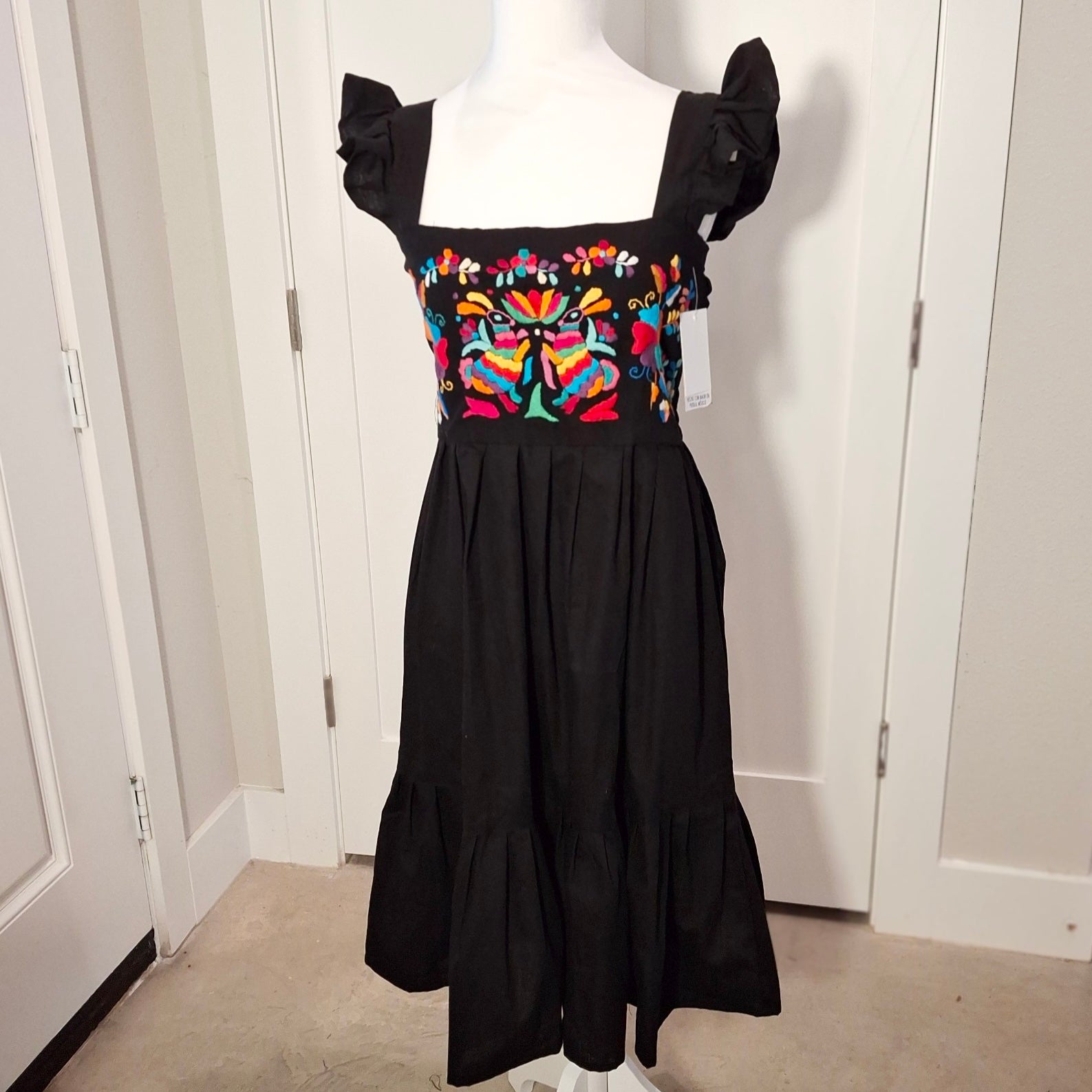 OTOMI HAND EMBROIDERED DRESS - BLACK WITH RABBITS Sin Miedo Market OTOMI HAND EMBROIDERED DRESS - BLACK WITH RABBITS Sin Miedo Market
