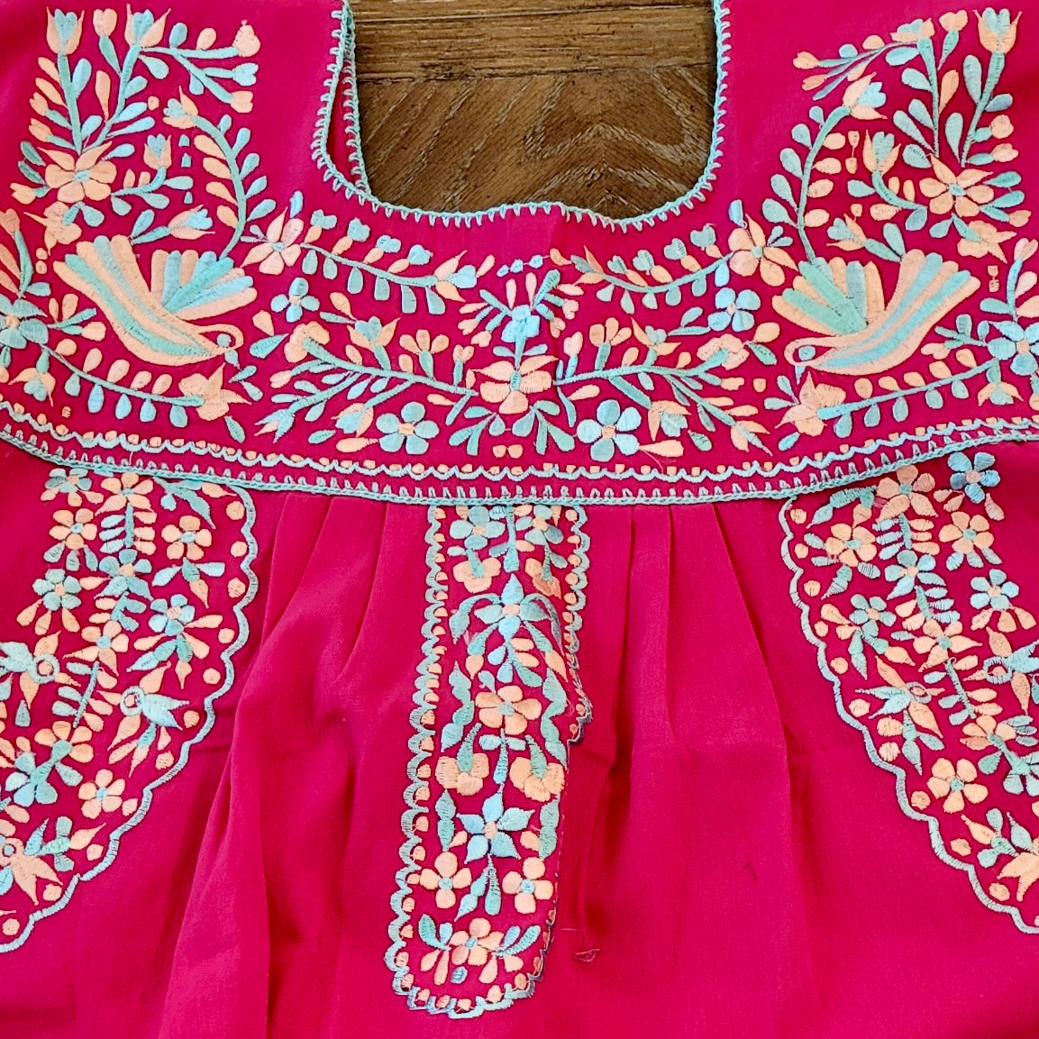 PUEBLA BLOUSE - MEXICAN EMBROIDERED BLOUSE - FELIZ