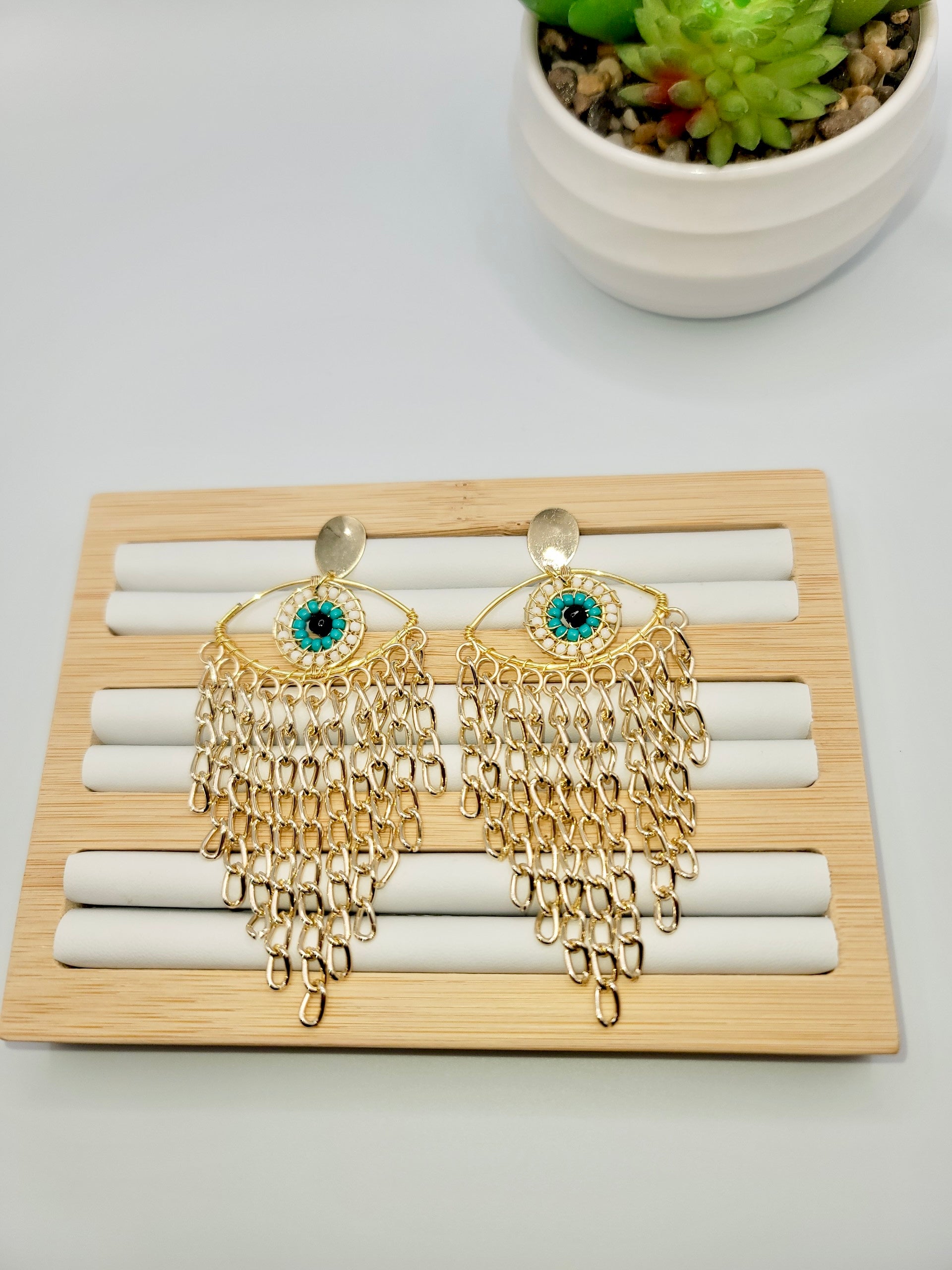 OJITOS CADENA EARRINGS