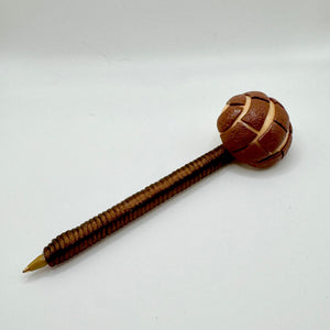 CHOCOLATE CONCHA PEN