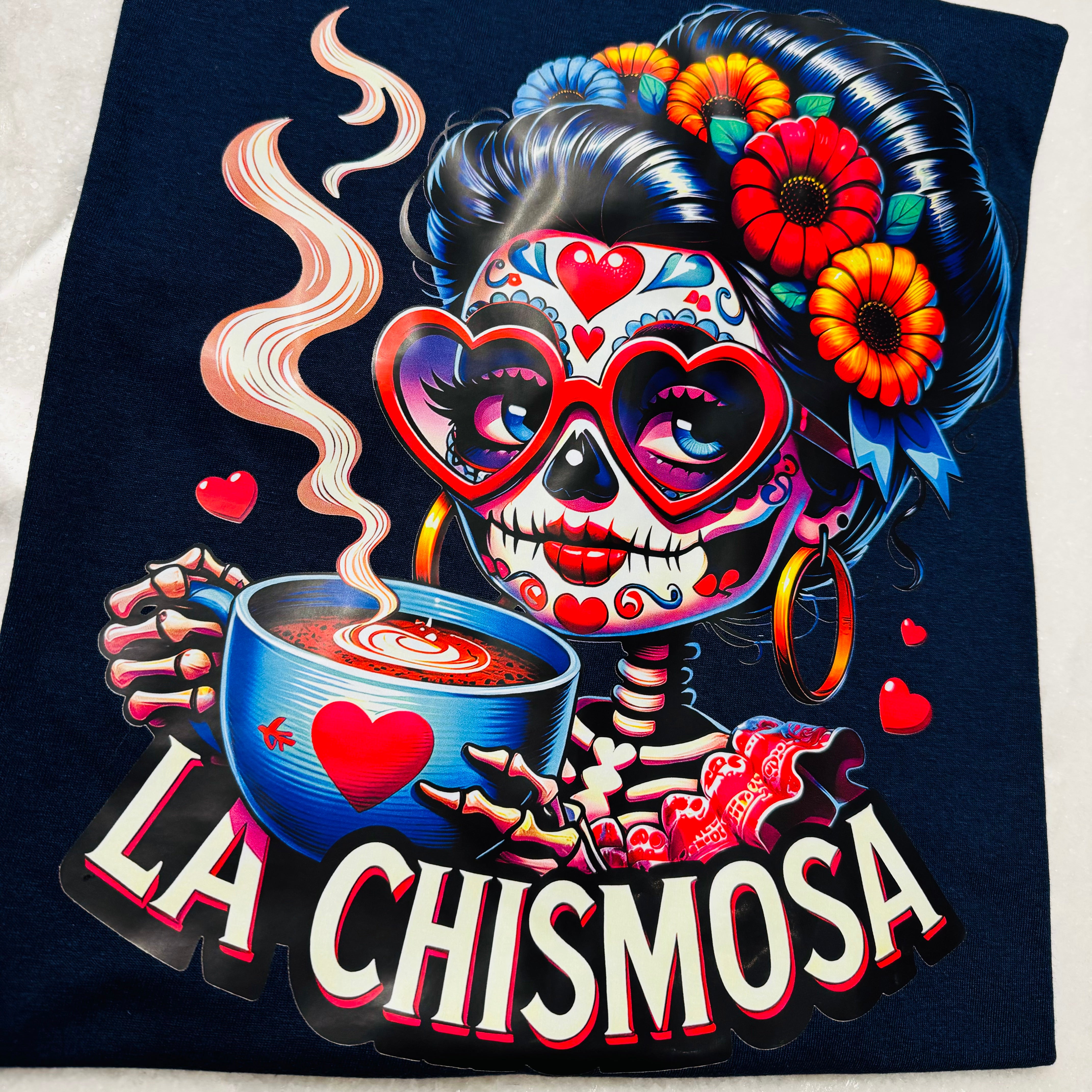 LA CHISMOSA TSHIRT