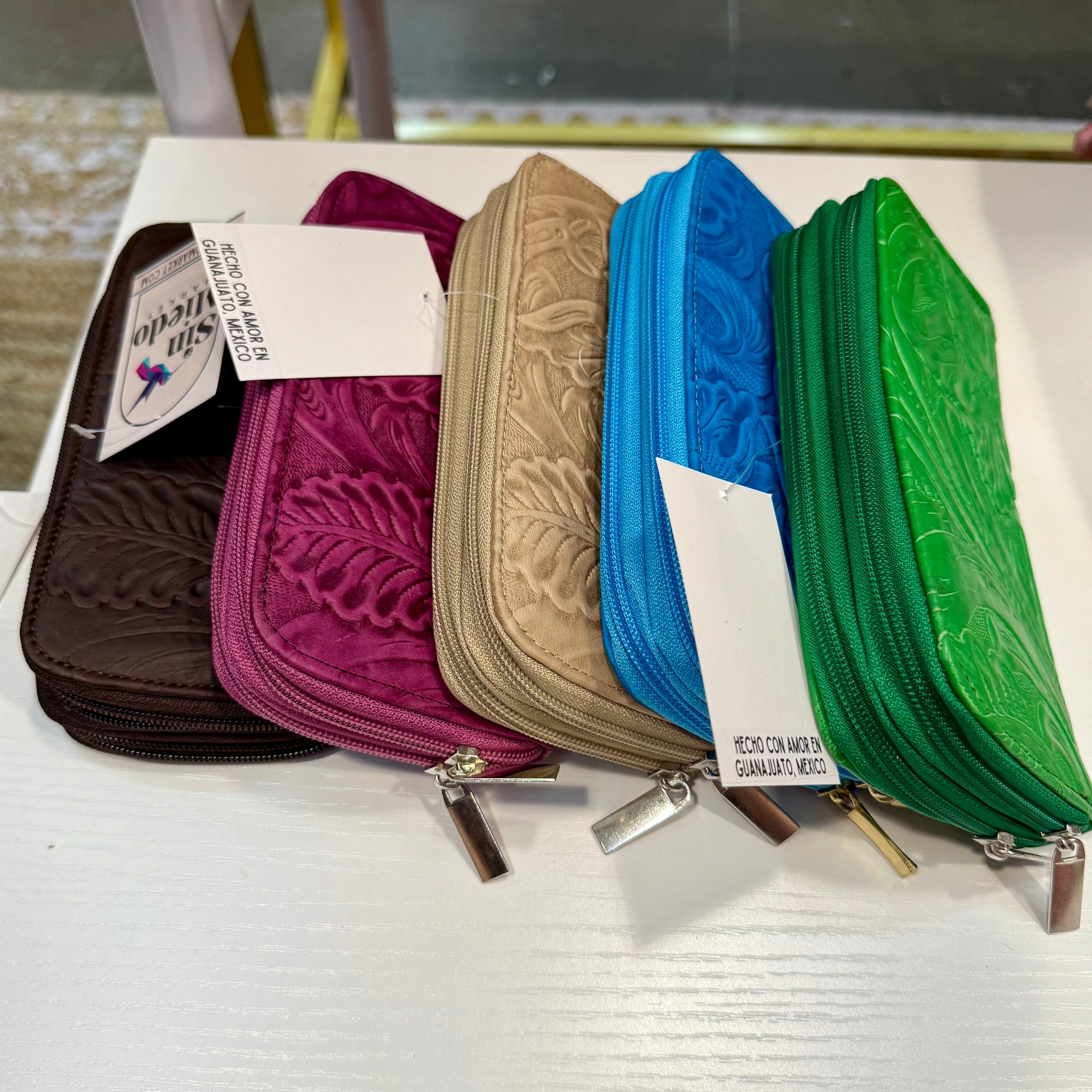 LARGE LEATHER DOUBLE WALLET