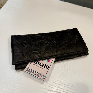 LARGE LEATHER WALLET