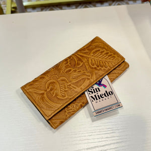 LARGE LEATHER WALLET