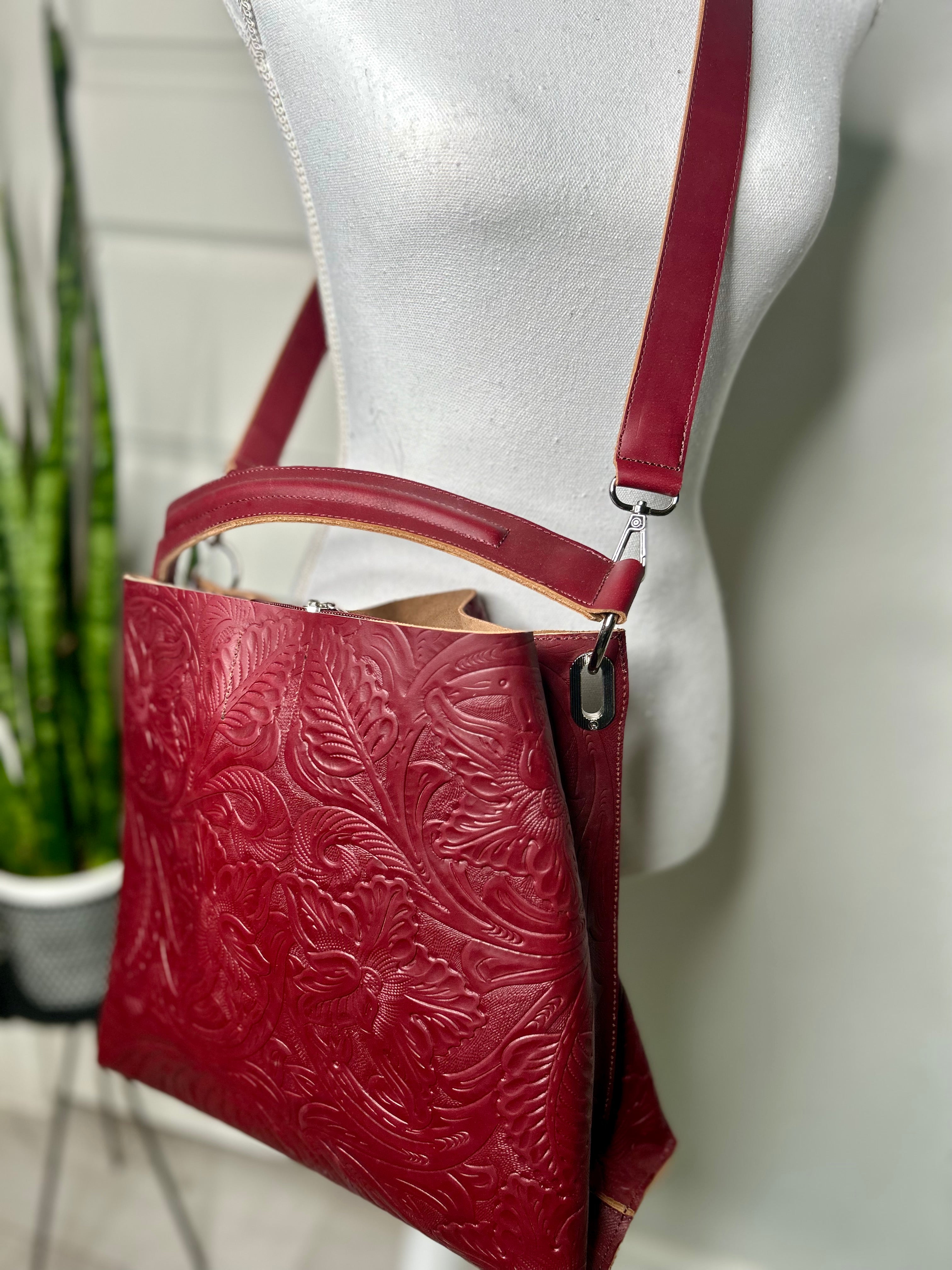 Gizzel Mexican Leather Bucket Bag