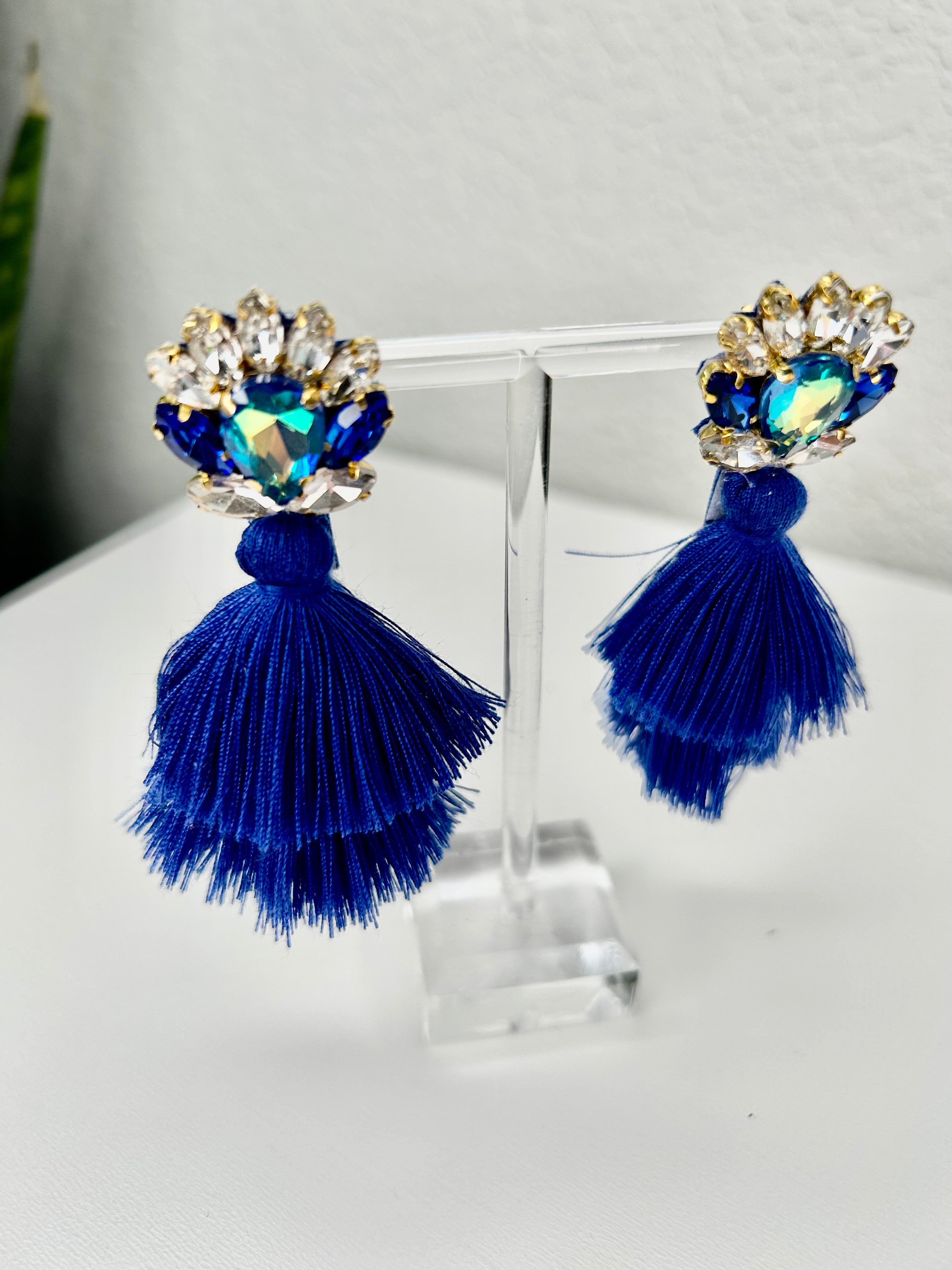 YUSLE  TASSEL EARRINGS  no