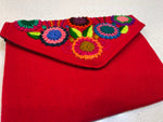 Load image into Gallery viewer, FLORAL EMBROIDERED PURSE
