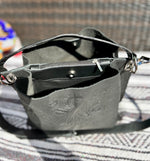 Load image into Gallery viewer, Gizzel Mexican Leather Bucket Bag
