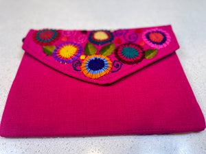 FLORAL EMBROIDERED PURSE